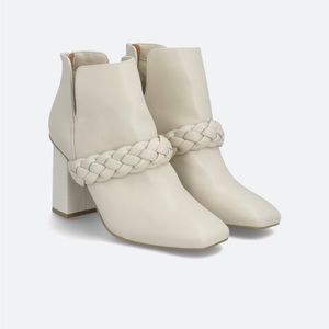 Brand new, never worn before boots!